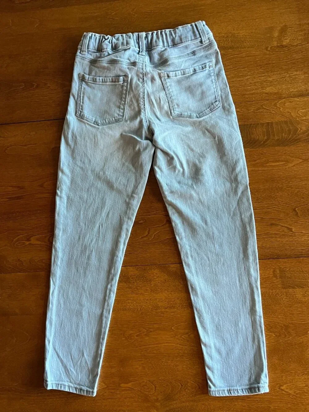 OshKosh light-wash jeans 8